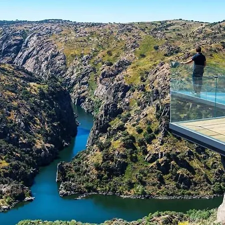 A Casa Alegre Lejlighed Miranda do Douro